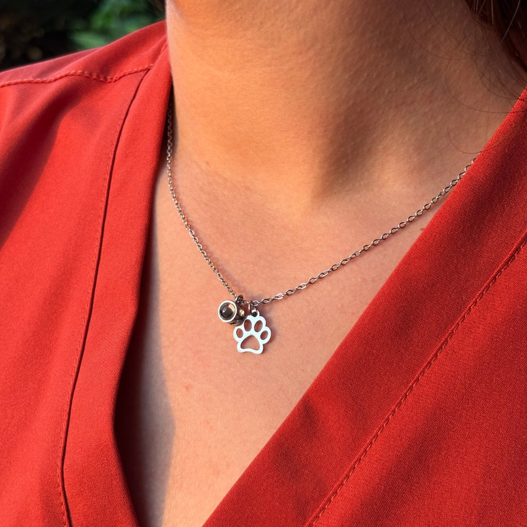 Pet Photo Projection Necklace - LumiPaw