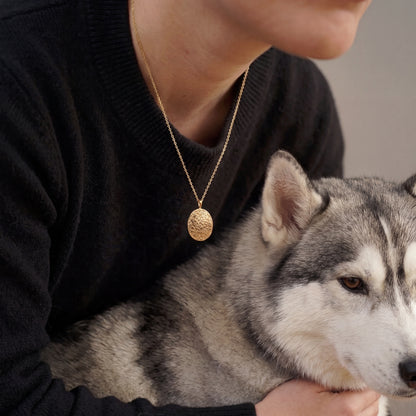 PRINT NOSE NECKLACE